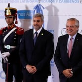 Abdo Benítez va en silencio a Buenos Aires a hablar con Fernández