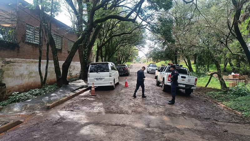 Dos presuntos compradores de oro fueron asesinados en confuso episodio, en el parque privado Paraíso, de Encarnación.