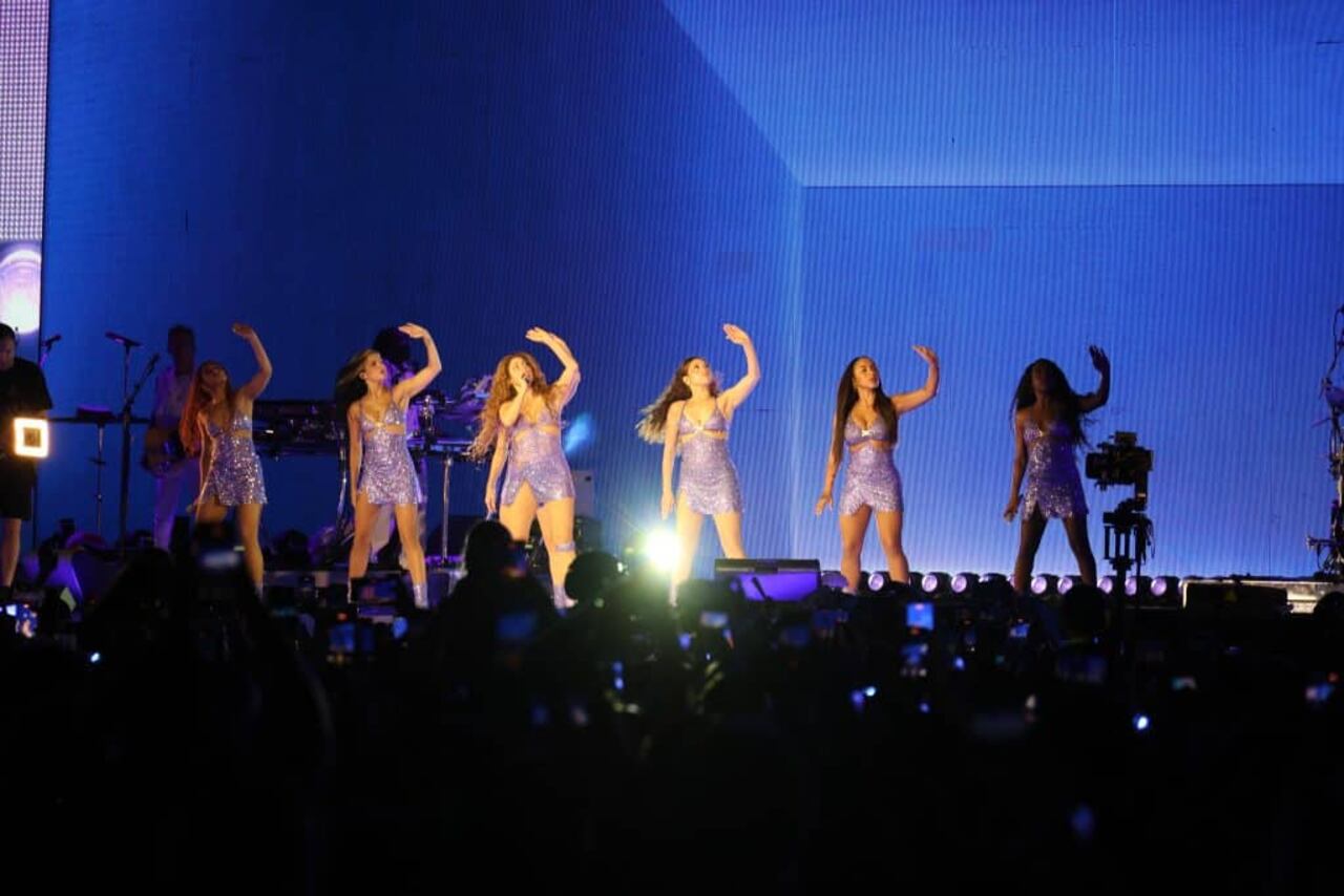 Además del talento vocal de Shakira, el concierto contó con undespliegue de baile de alto nivel.