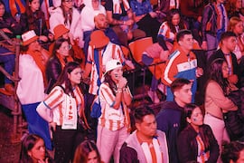 Más de 40.000 personas en el debut de Paraguay desde el Centro Histórico