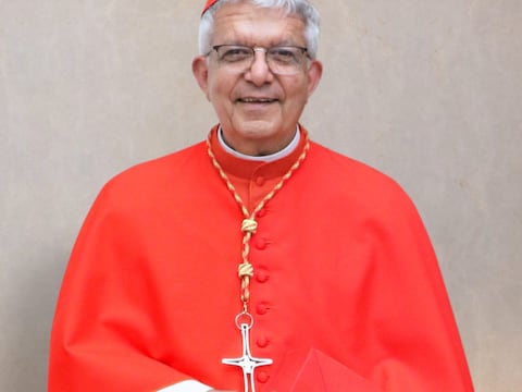 Cardenal Adalberto Martínez oficializó su renuncia como Arzobispo de Asunción al cumplir 75 años