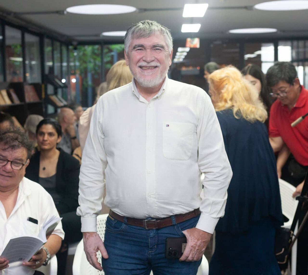 Ramón Acevedo.