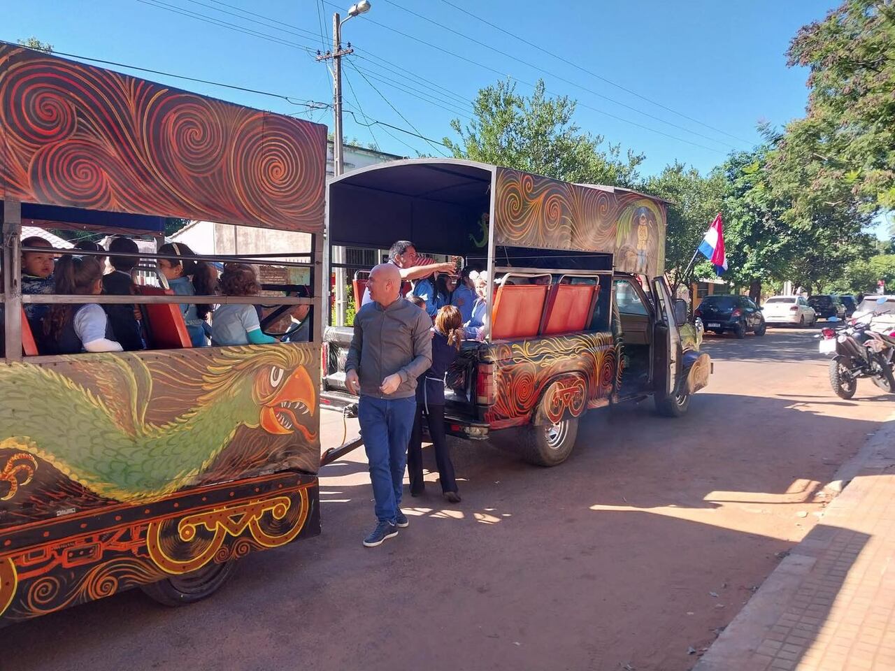El Mito tren, que recorre la ciudad con relatos y referencias a la mitología local, es diversión garantizada para los más chicos.