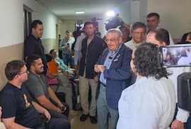Ministro de Salud promete respuestas a necesidades del Hospital San Pablo
