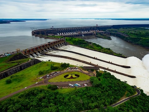 ITAIPU inyectó USD 239 millones al Estado paraguayo en el primer semestre de 2026 por Anexo C
