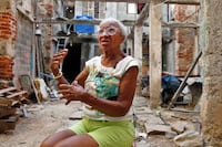Cuba ensaya su mayor giro económico: reformarse para sobrevivir