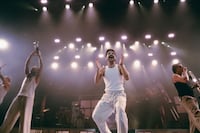 Camilo publica “El Árbol”, anticipo de su álbum “Para Cuando Sean Mayores” antes de su show en Paraguay