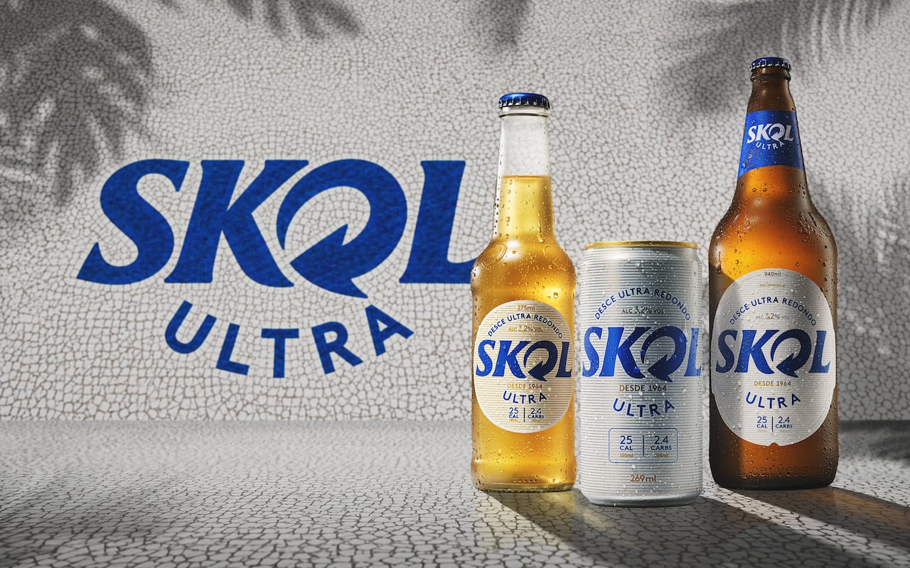 La cerveza con menos carbohidratos, menos calorías invita a disfrutar de cada encuentro.