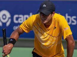 Dani Vallejo despide el año en Eslovaquia en singles y dobles