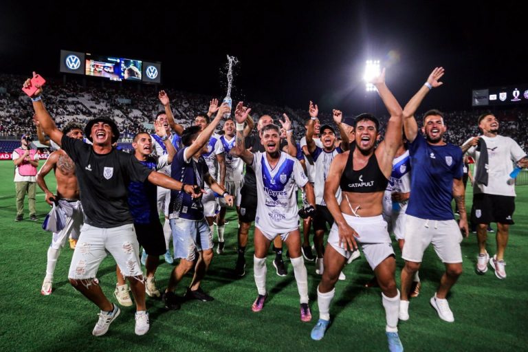 El «milagroso» Ameliano sigue haciendo historia con García
