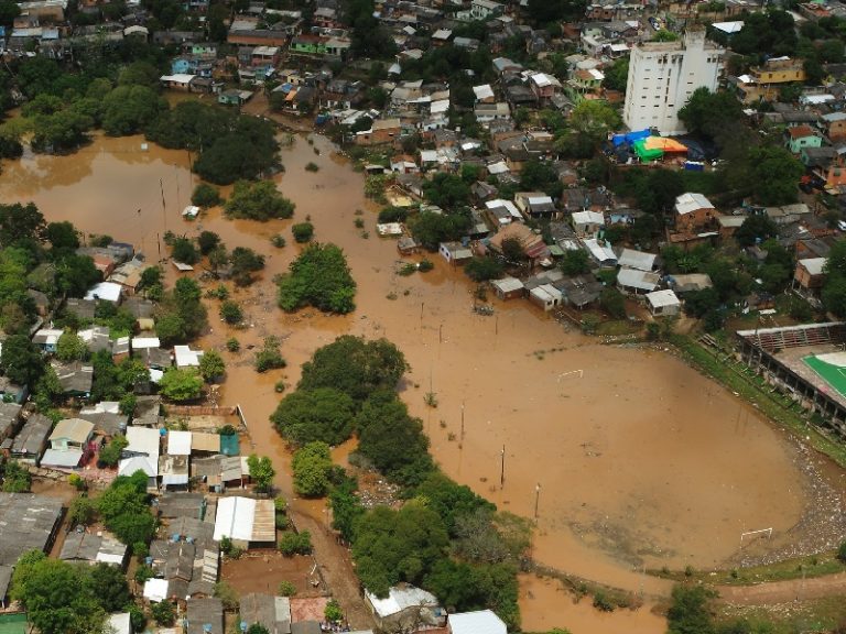 Zonas bajas de Ciudad del Este con nueva alerta de inundación