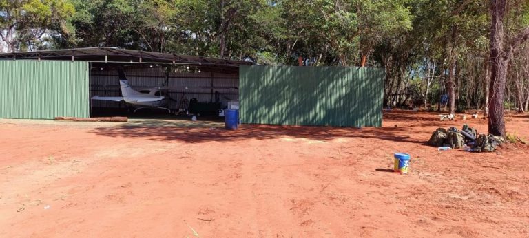 Decomisan una presunta narcoavioneta en zona del EPP