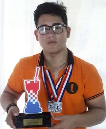 Mayeregger conquista el decimo quinto Grand Prix