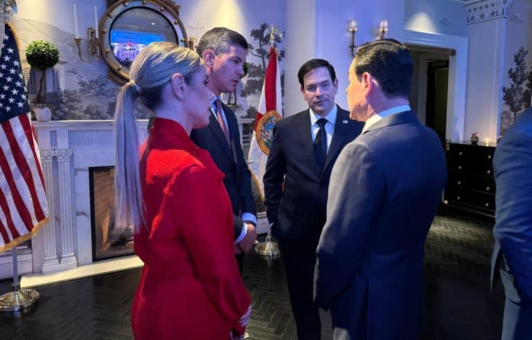 El futuro Secretario de Estado de EE.UU. acordó con Peña una visita a Paraguay