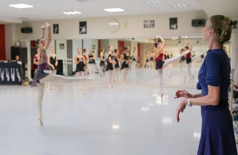 Renombrada profesora francesa dará clases de ballet en Asunción