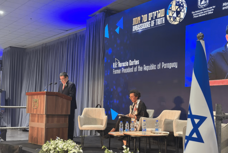 Horacio Cartes expresó su solidaridad con el pueblo de Israel en conferencia sobre Antisemitismo
