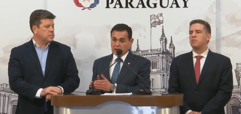 Paraguay suspende negociaciones con Brasil sobre Anexo C de Itaipú por el espionaje y convoca a embajadores