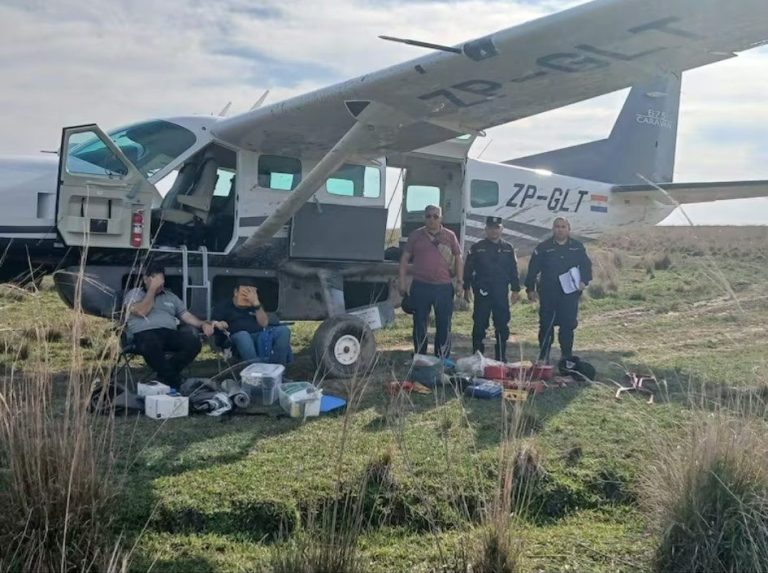 Avioneta en Quyqyhó